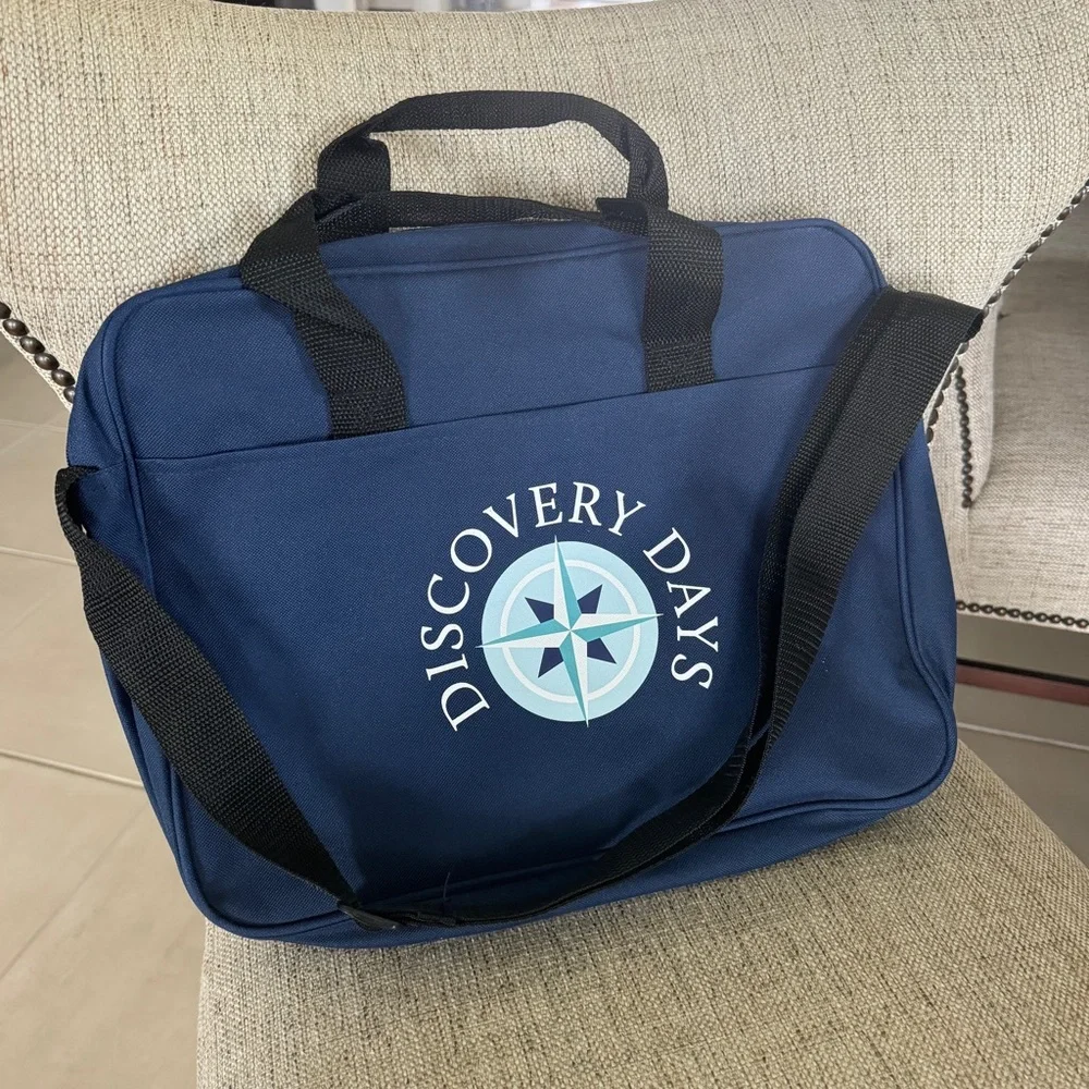 Leed’s Messenger Laptop Tote Bag NWOT